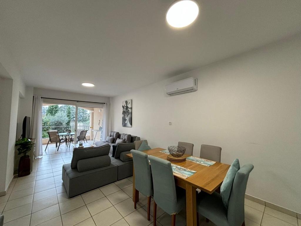 Cozy Apartment In Paphos Beautiful Complex Zewnętrze zdjęcie